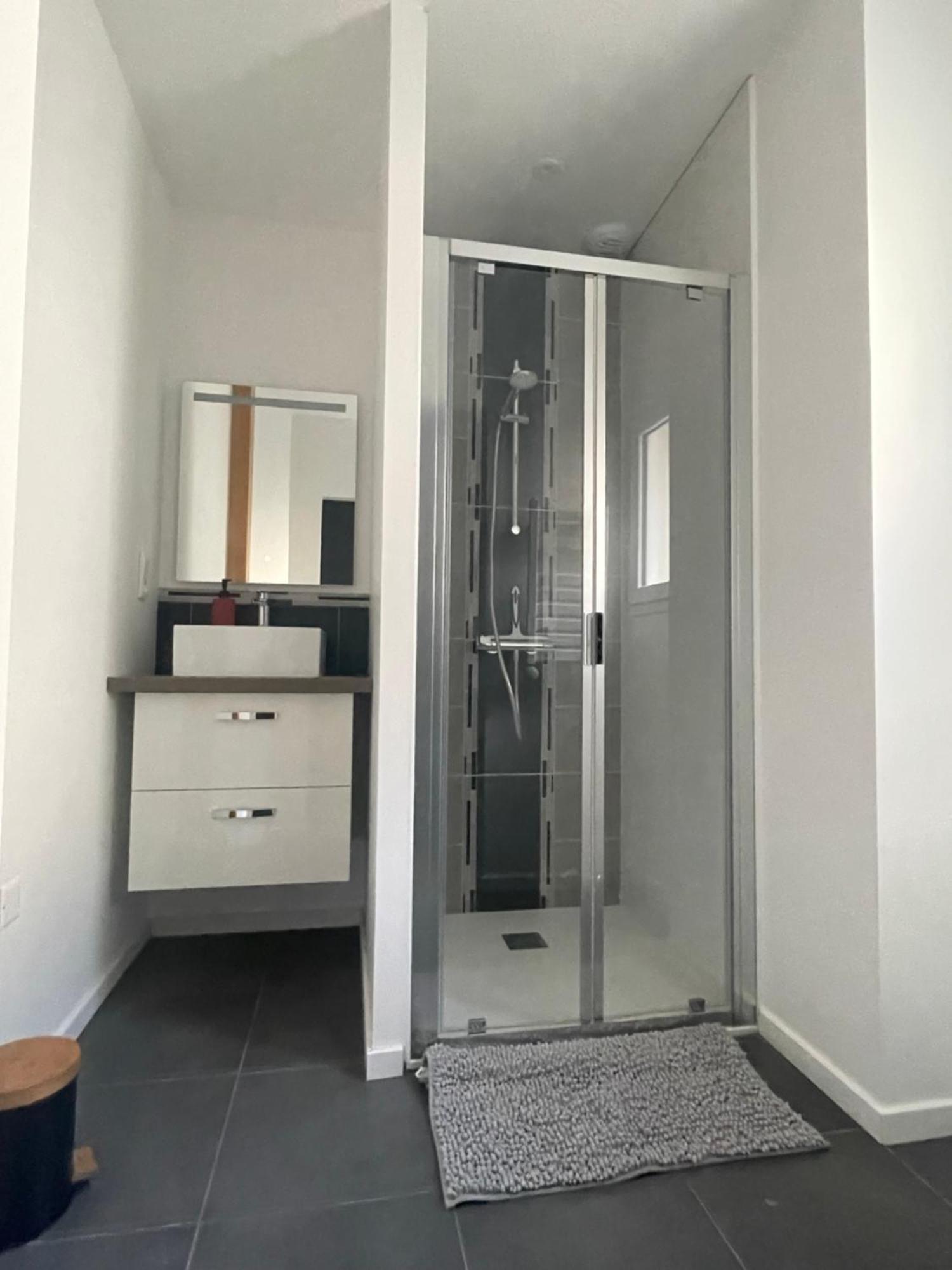Apartament Tiny House Moderne, Avec Terrasse Changé Zewnętrze zdjęcie